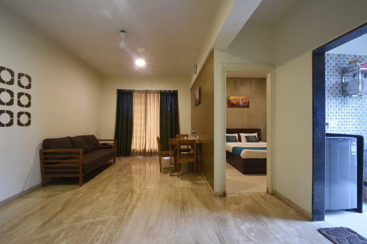 Hotel Iris Suites, Navi Mumbai Eksteriør billede